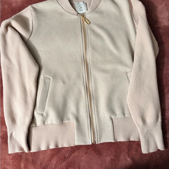 Sioni Beige Bomber Jacket - Picture 5 of 11